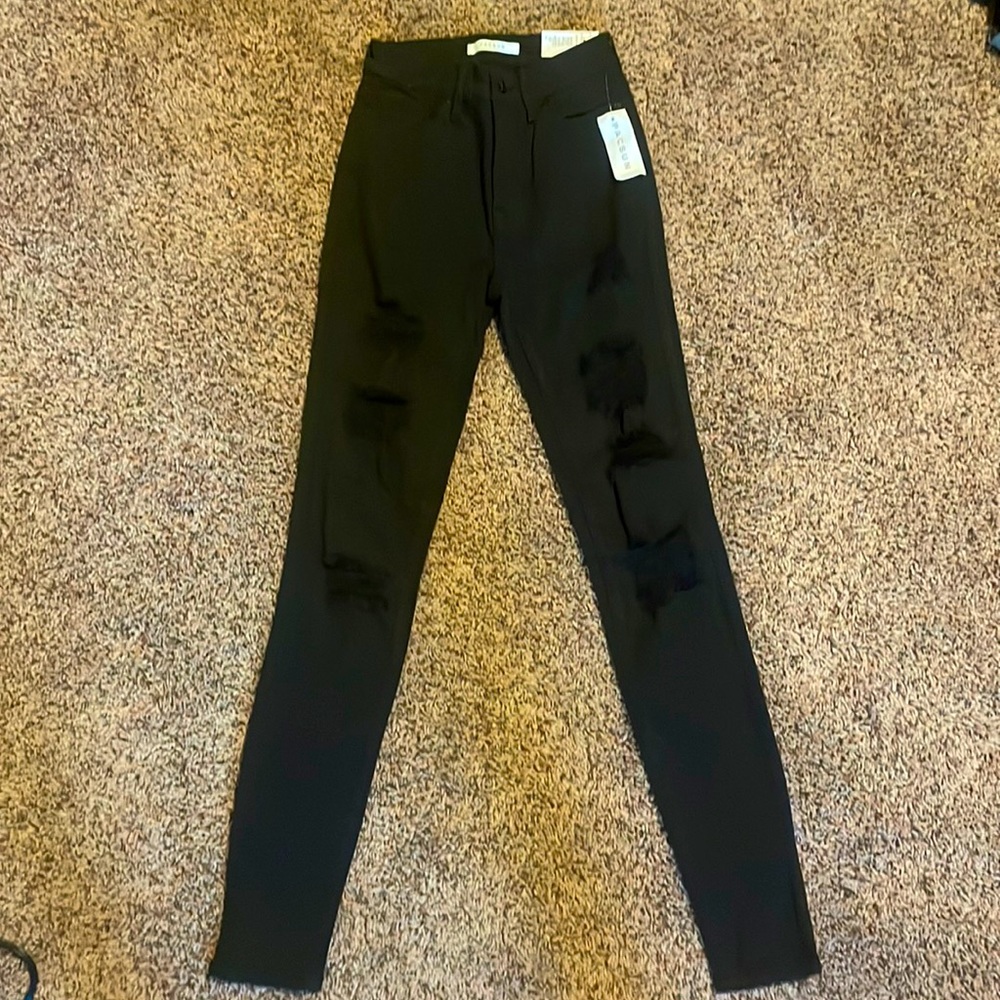 PacSun Ripped Black High Rise legging/jeans
